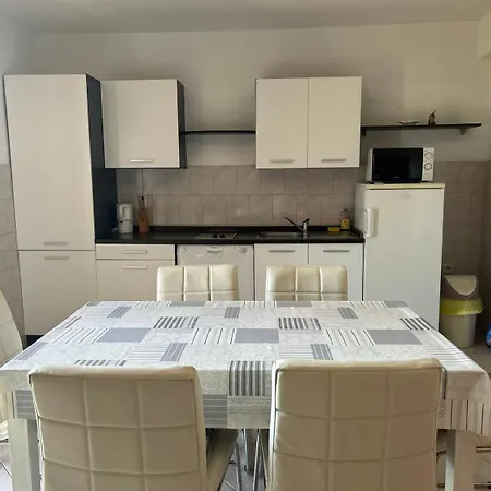 Put Vidaka Poličnik