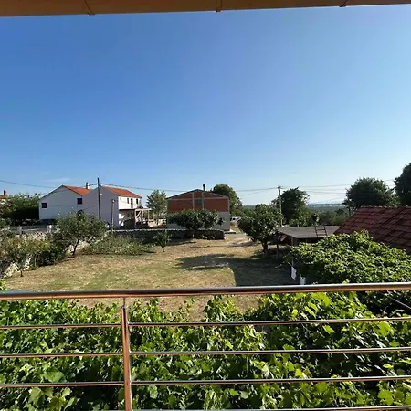 Apartman Put Vidaka Poličnik